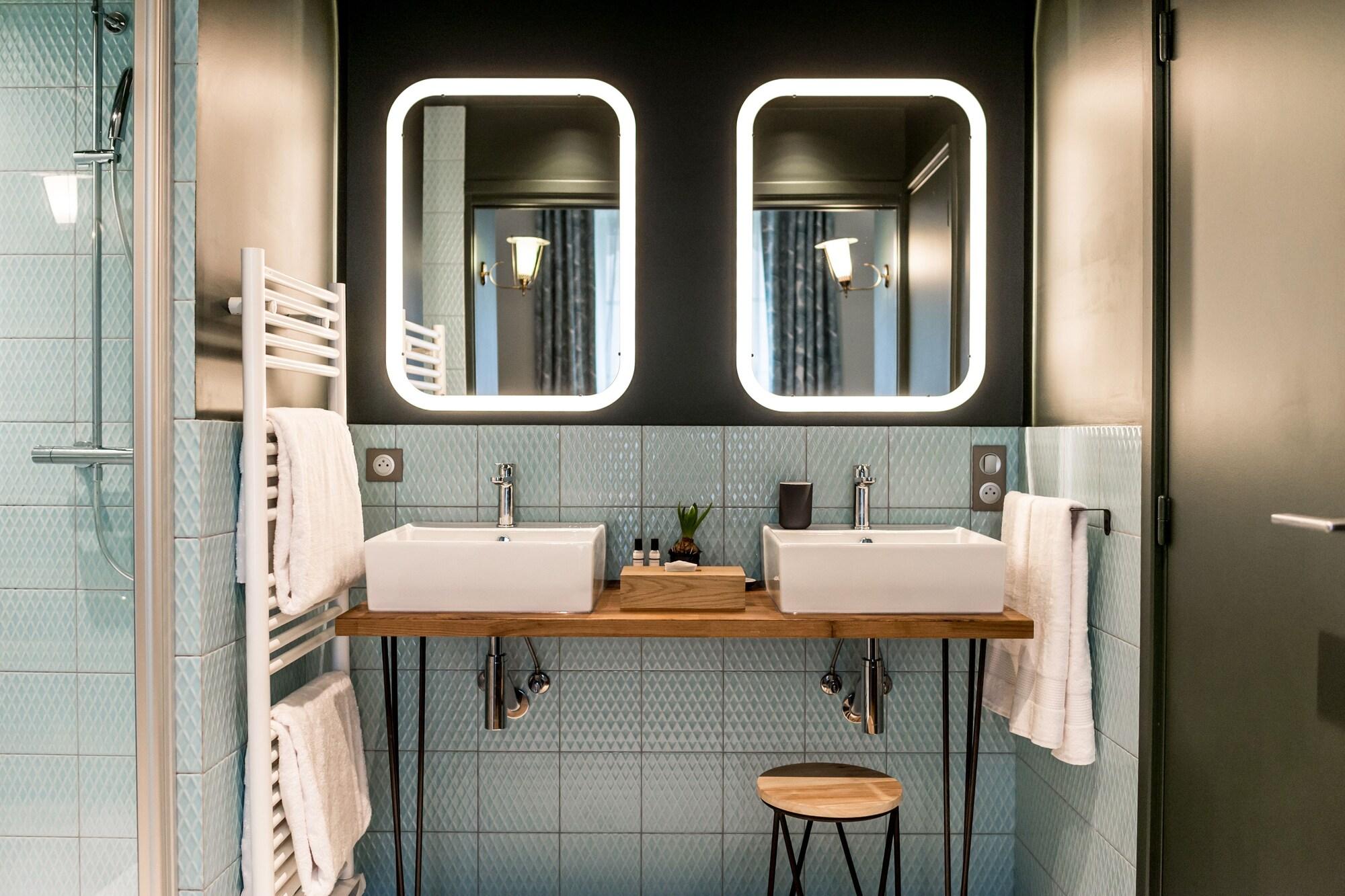 1er Etage Sopi-montmartre Parijs
